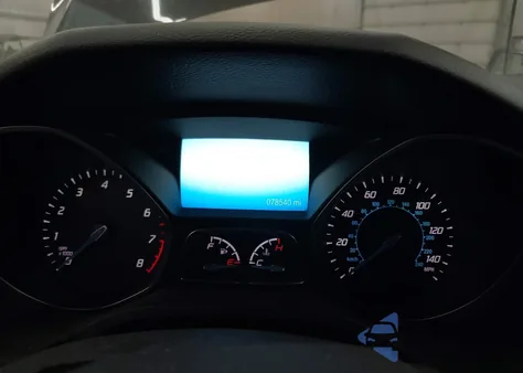 2014 Ford Focus Titanium z USA, uszkodzony, nr VIN 1FADP3J29EL315924